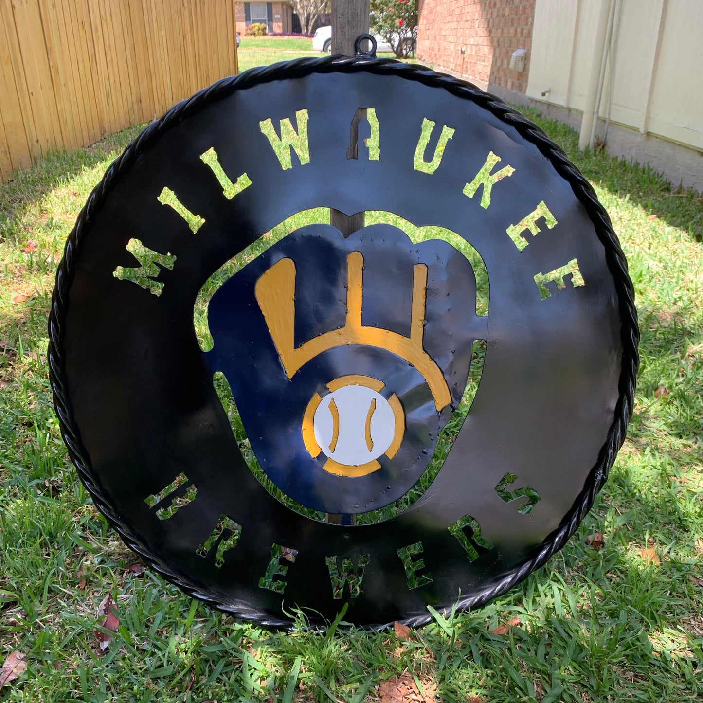 24" MILWAUKEE BREWERS WIDE BAND DISC CUSTOM METAL VINTAGE CRAFT TEAM SPORTS SIGN HANDMADE