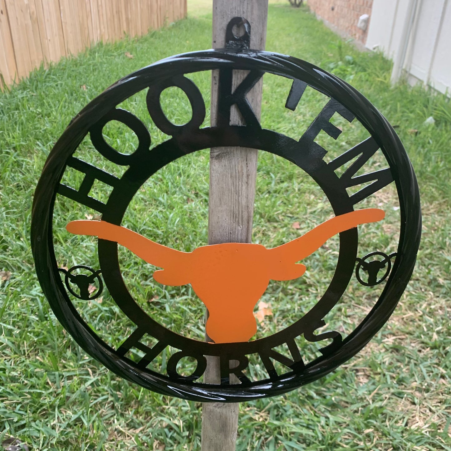 HOOKEM HORNS TEXAS LONGHORNS HOOK EM METAL CUSTOM VINTAGE CRAFT WALL ART TEAM SIGN HANDMADE
