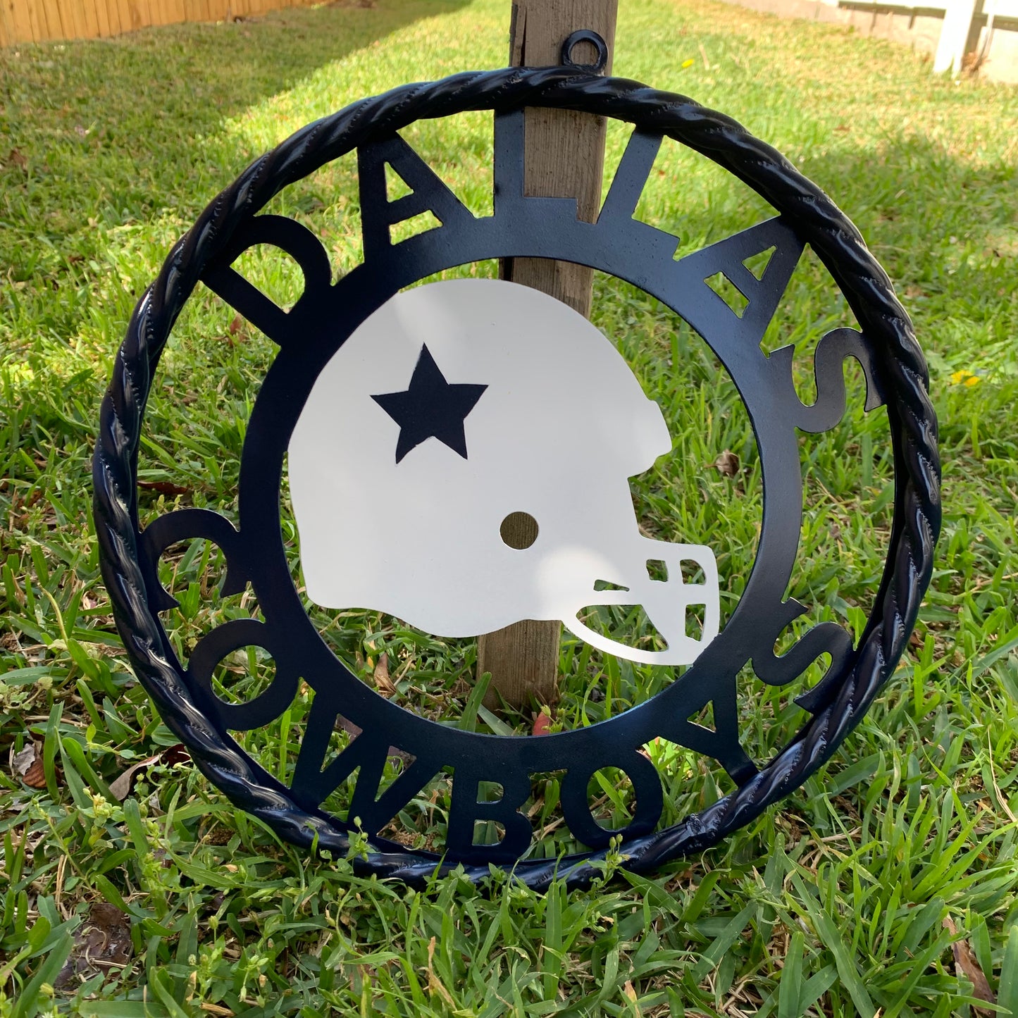 12", 18", 24", 32" DALLAS COWBOYS HELMET SIGN NAVY BLUE & WHITE METAL CUSTOM VINTAGE CRAFT WALL ART TEAM SIGN HANDMADE