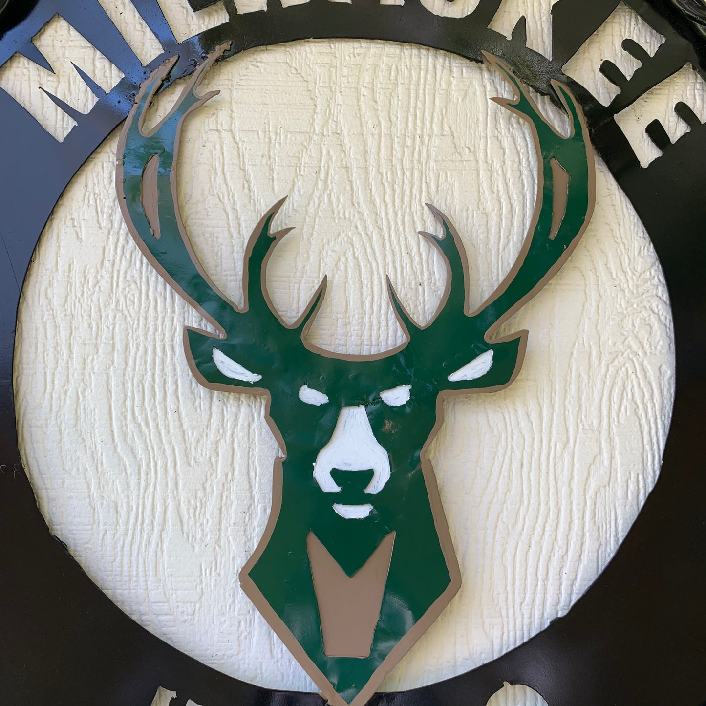 24" MILWAUKEE BUCKS WIDE BAND DISC STYLE METAL CUSTOM VINTAGE CRAFT TEAM SPORTS SIGN HANDMADE