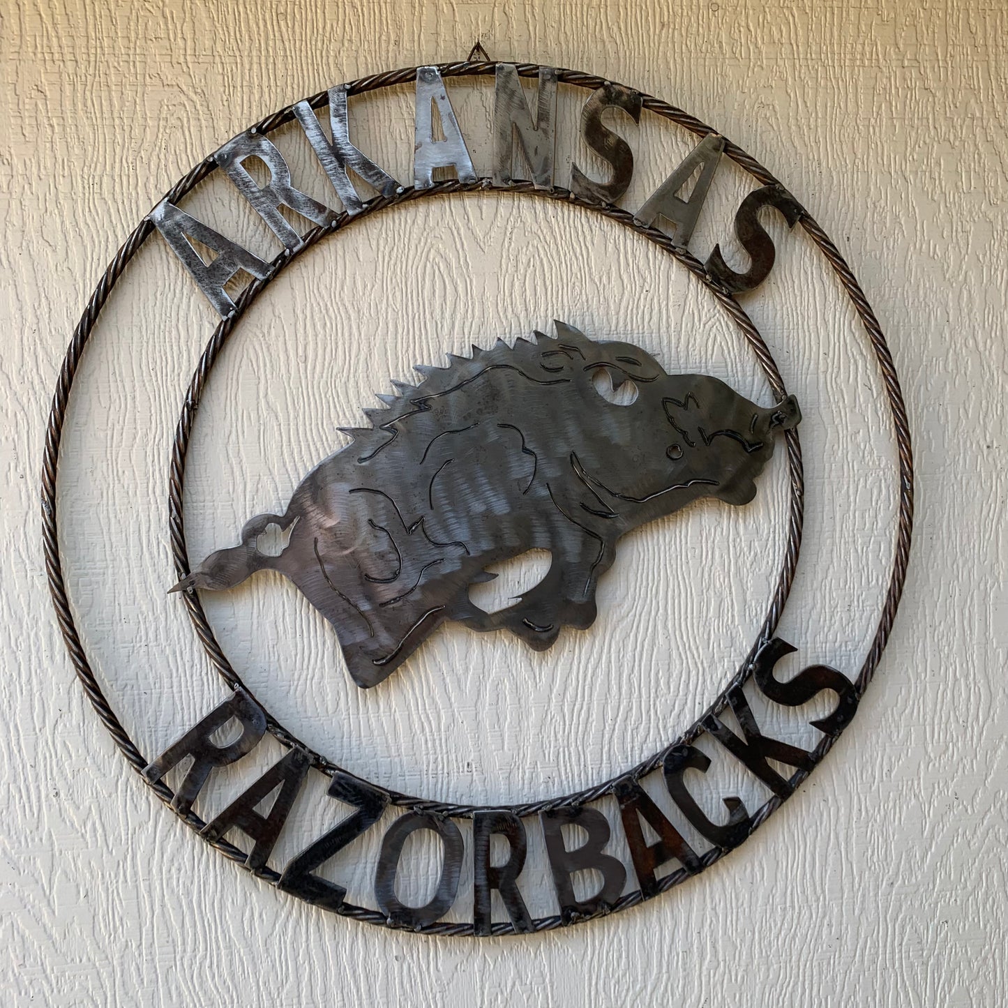 ARKANSAS RAZORBACKS CUSTOM RAW METAL VINTAGE CRAFT TEAM SIGN OFFICIAL LICENSED PRODUCT