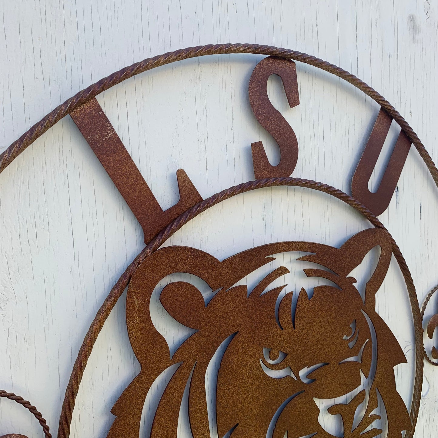 LSU TIGERS METAL CUSTOM VINTAGE CRAFT ART SIGN  WESTERN HOME DECOR 12,18",24",32",36"