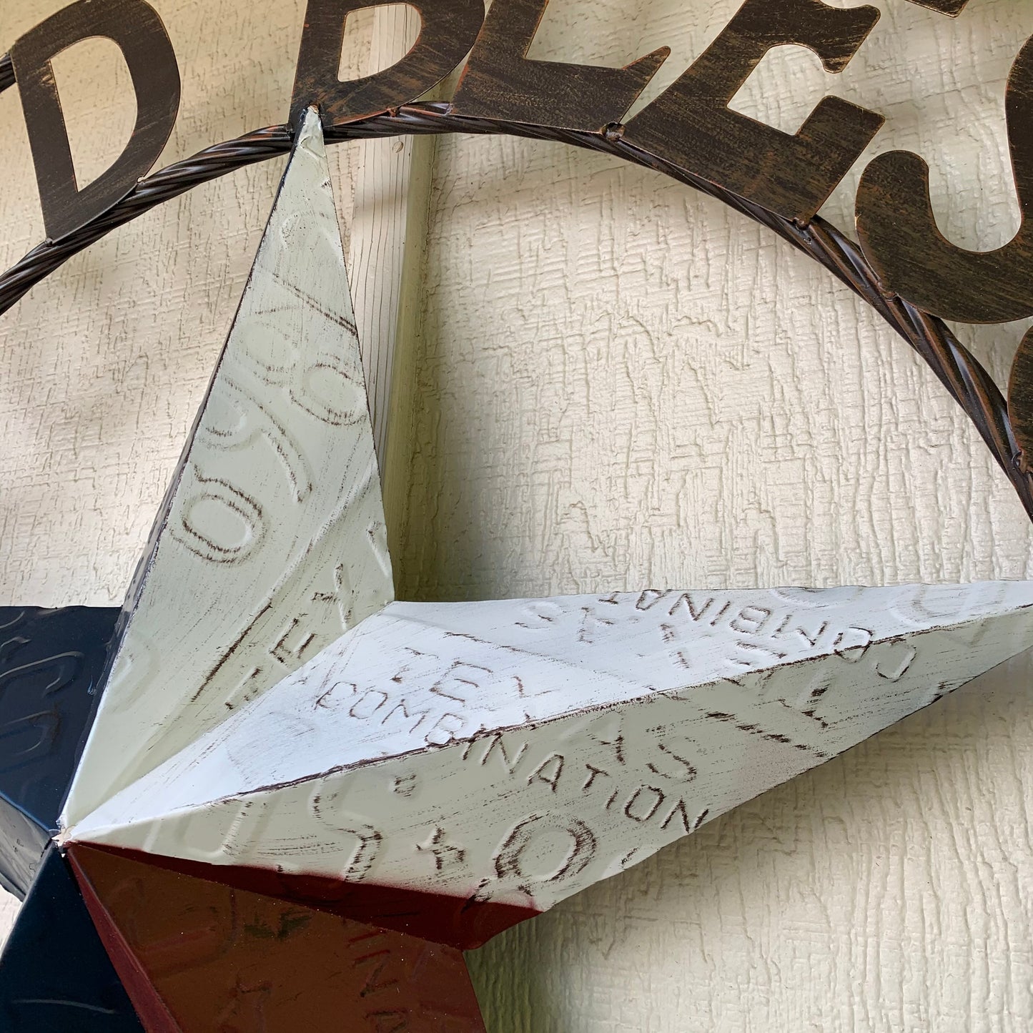 GOD BLESS OUR HOME LICENSE PLATE BARN METAL STAR ROPE RING WALL ART WESTERN HOME DECOR RED WHITE BLUE HANDMADE #EH12927