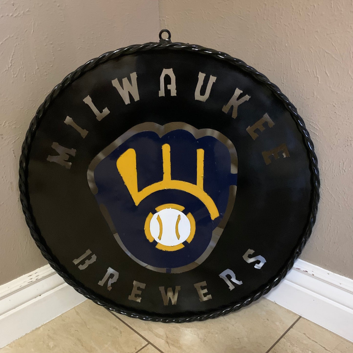 24" MILWAUKEE BREWERS WIDE BAND DISC CUSTOM METAL VINTAGE CRAFT TEAM SPORTS SIGN HANDMADE