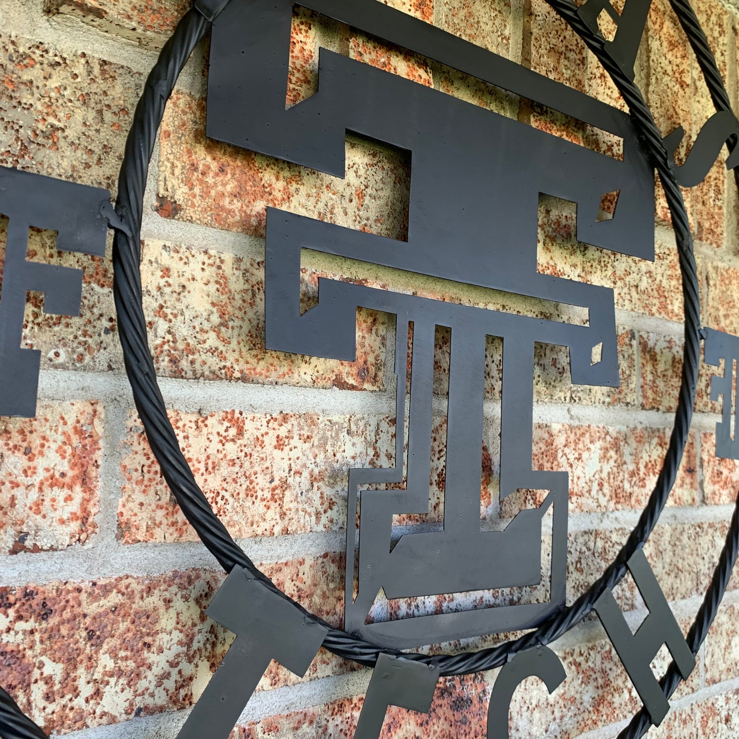 TEXAS TECH RUSTIC BLACK CUSTOM METAL VINTAGE CRAFT WESTERN HOME DECOR HANDMADE