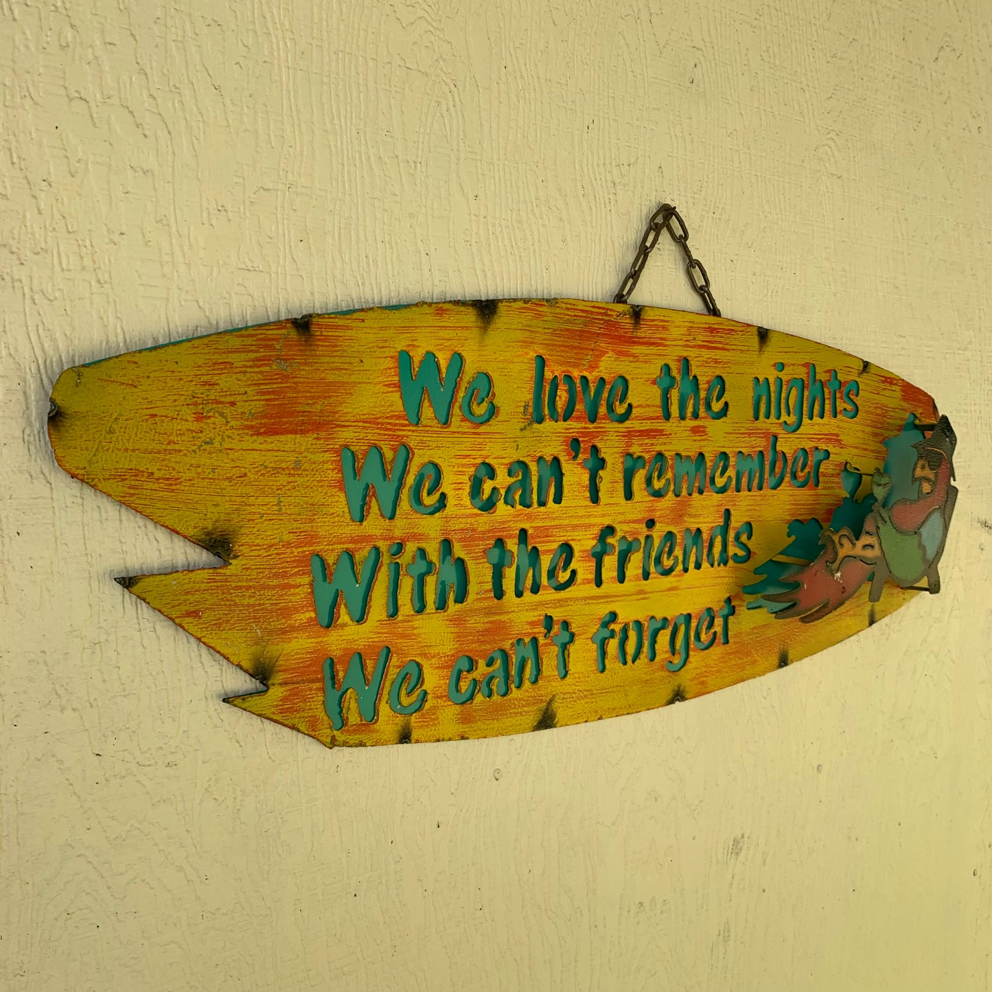37"x 13" FRIENDS METAL OVAL DISC SIGN WALL ART WESTERN HOME DECOR BRAND NEW
