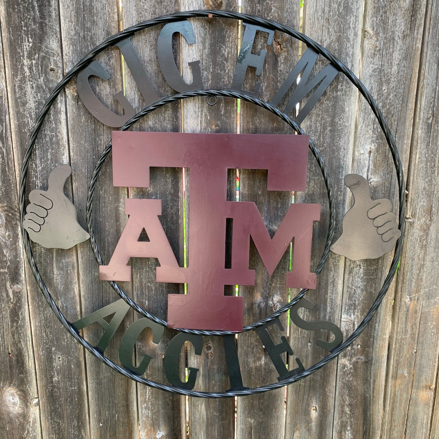 TEXAS A&M, GIGEM AGGIES THUMBS UP METAL CUSTOM VINTAGE CRAFT TEAM SIGN HANDMADE