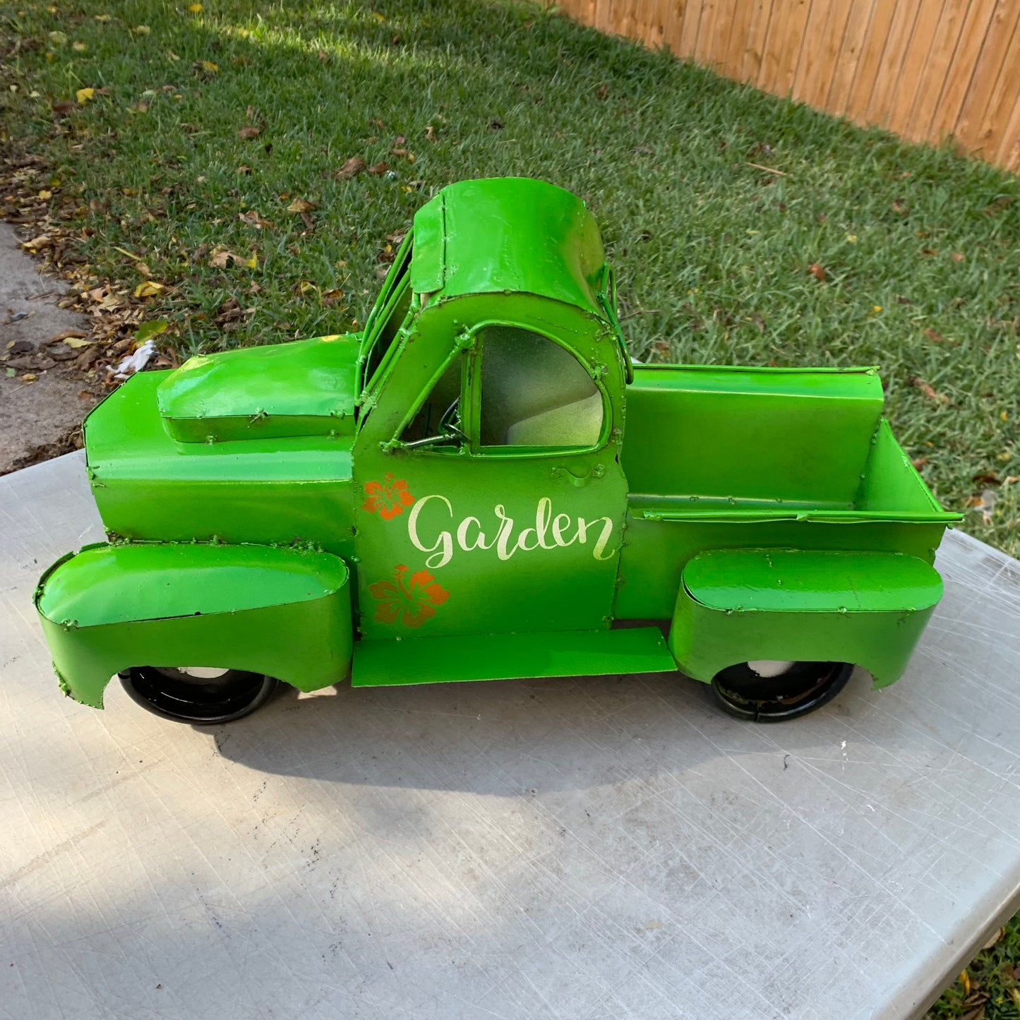 GARDEN GREEN 20" PICKUP TRUCK METAL ART GARDEN FIGURINE OUTDOOR & INDOOR GARDEN WESTERN HOME DECOR HANDMADE NEW SIZE 20"L x 10"W x 12" H #EH12523