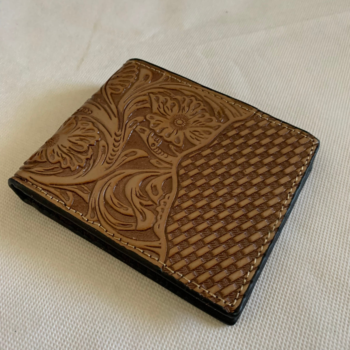 5" MEN'S WALLET GENUINE LEATHER BIFOLD WESTERN ARTWORK WALLET NEW
