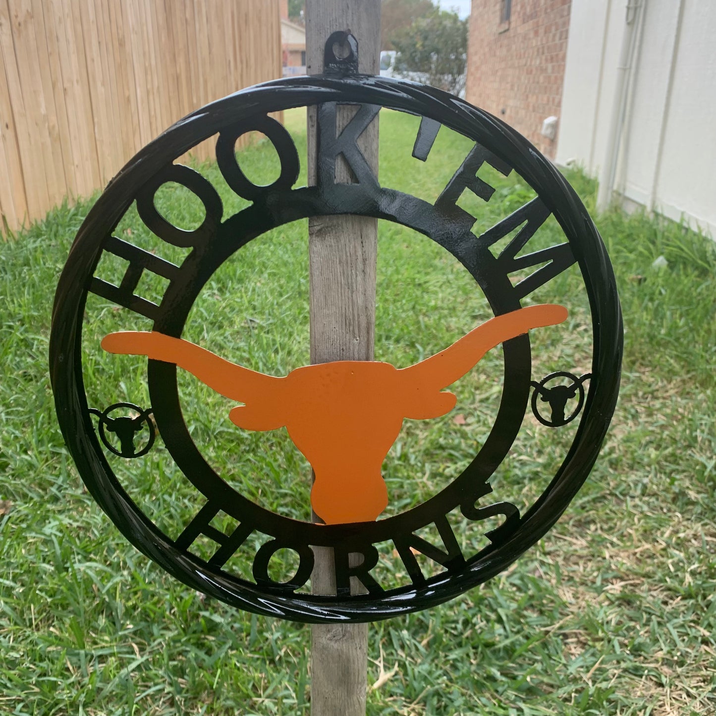 HOOKEM HORNS TEXAS LONGHORNS HOOK EM METAL CUSTOM VINTAGE CRAFT WALL ART TEAM SIGN HANDMADE