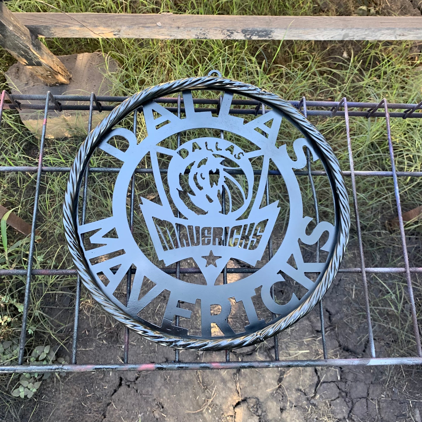 DALLAS MAVERICKS BLACK CUSTOM METAL VINTAGE CRAFT TEAM SPORTS SIGN HANDMADE 12",18",24",36"