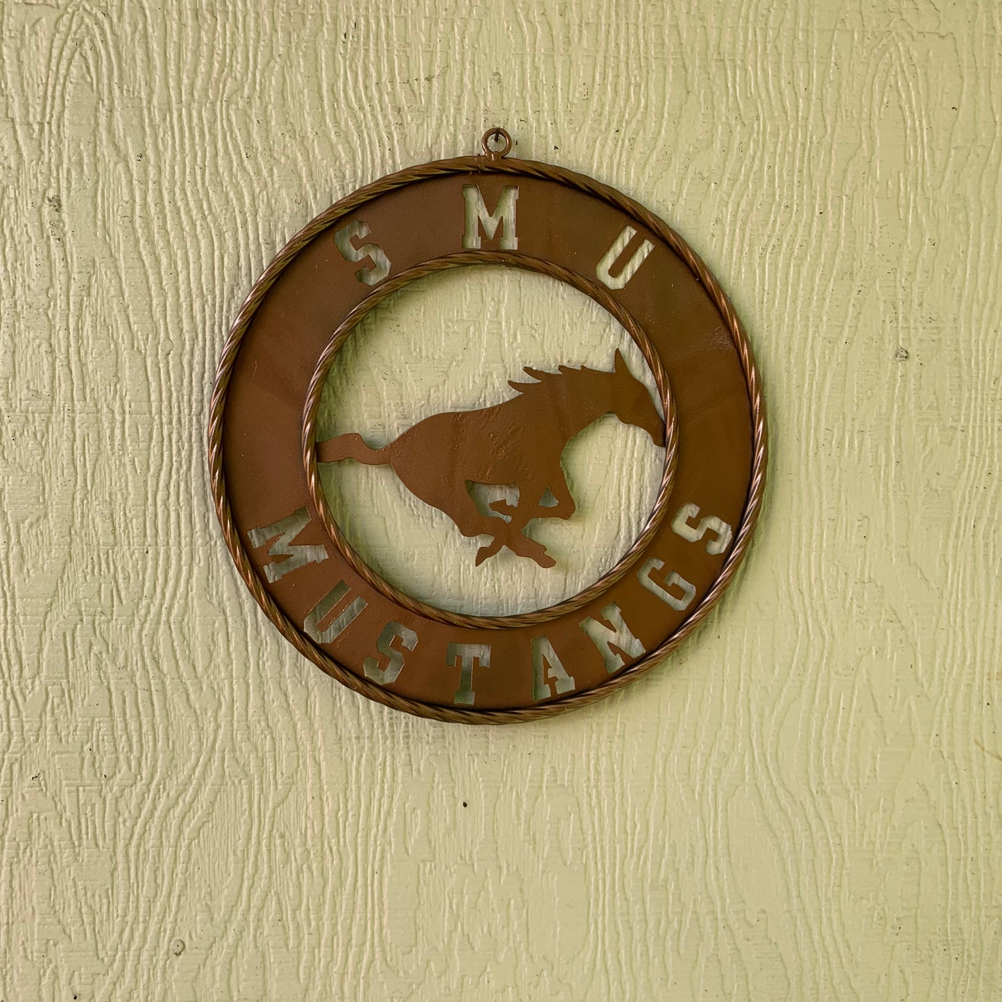 SMU MUSTANGS HAMMERED COPPER METAL CUSTOM VINTAGE CRAFT WALL ART TEAM SIGN HANDMADE