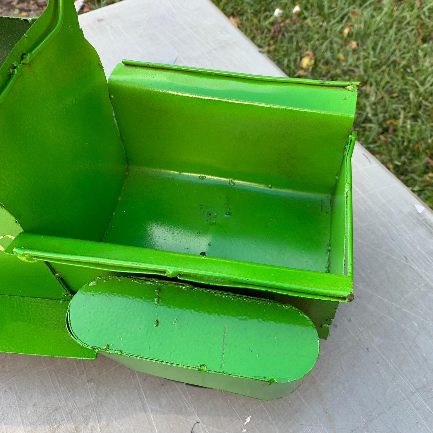 GARDEN GREEN 20" PICKUP TRUCK METAL ART GARDEN FIGURINE OUTDOOR & INDOOR GARDEN WESTERN HOME DECOR HANDMADE NEW SIZE 20"L x 10"W x 12" H #EH12523