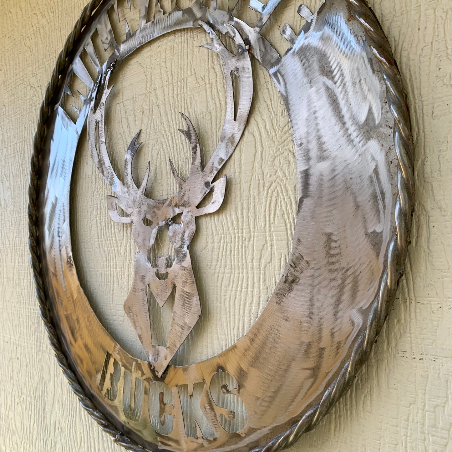 24" MILWAUKEE BUCKS RAW METAL WIDE BAND DISC STYLE METAL CUSTOM VINTAGE CRAFT TEAM SPORTS SIGN HANDMADE