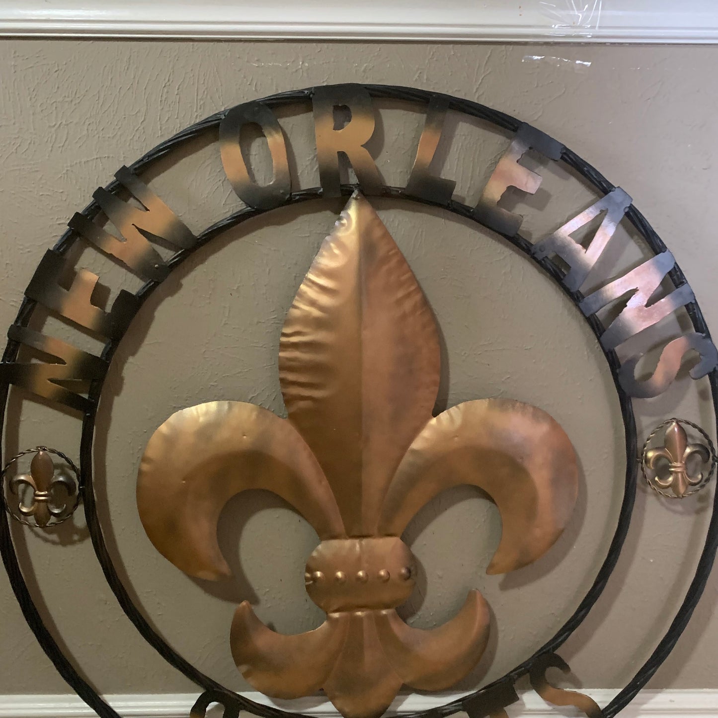 NEW ORLEANS SAINTS METAL SIGN WALL ART WESTERN HOME DECOR GOLD & BLACK HANDMADE #EH10272
