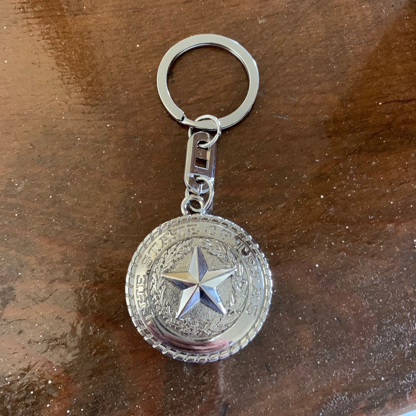 LG LONESTAR KEYCHAIN STAR METAL WESTERN FASHION STYLE ART NEW