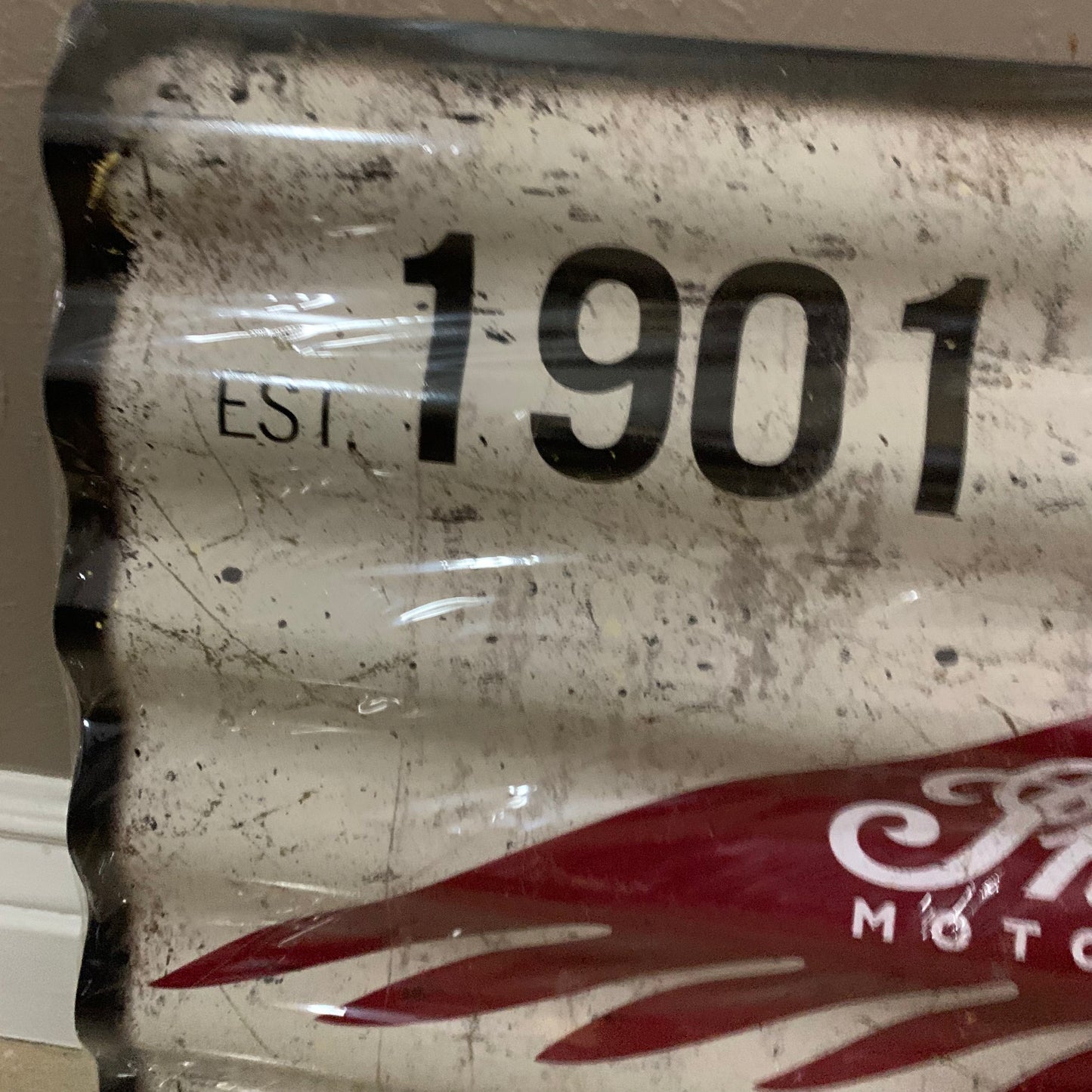 INDIAN MOTORCYCLES TIN METAL SIGN 24"X18" CORRUGATED WESTERN HOME DECOR ITEM#COIND