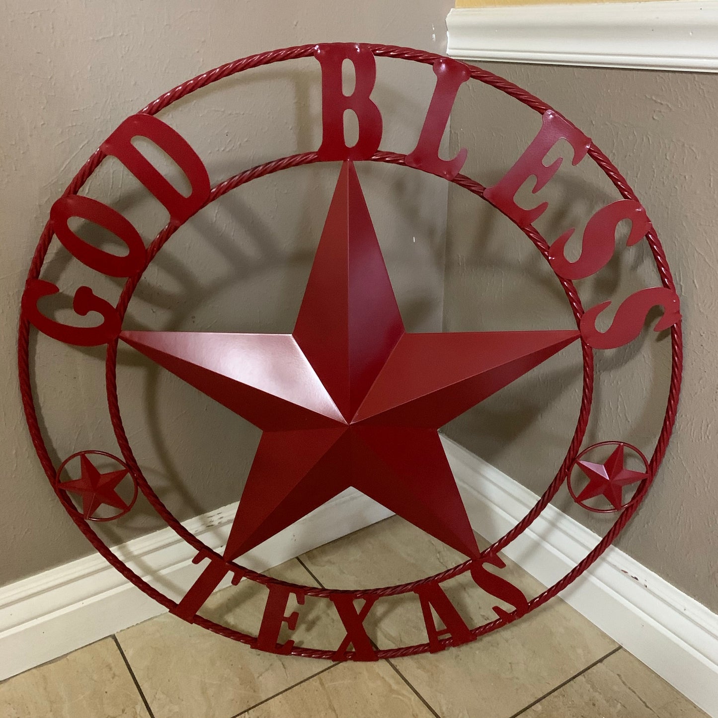 24",32",40",50" BURGUNDY RED GOD BLESS TEXAS BARN STAR ROPE RING METAL WALL ART WESTERN HOME DECOR NEW