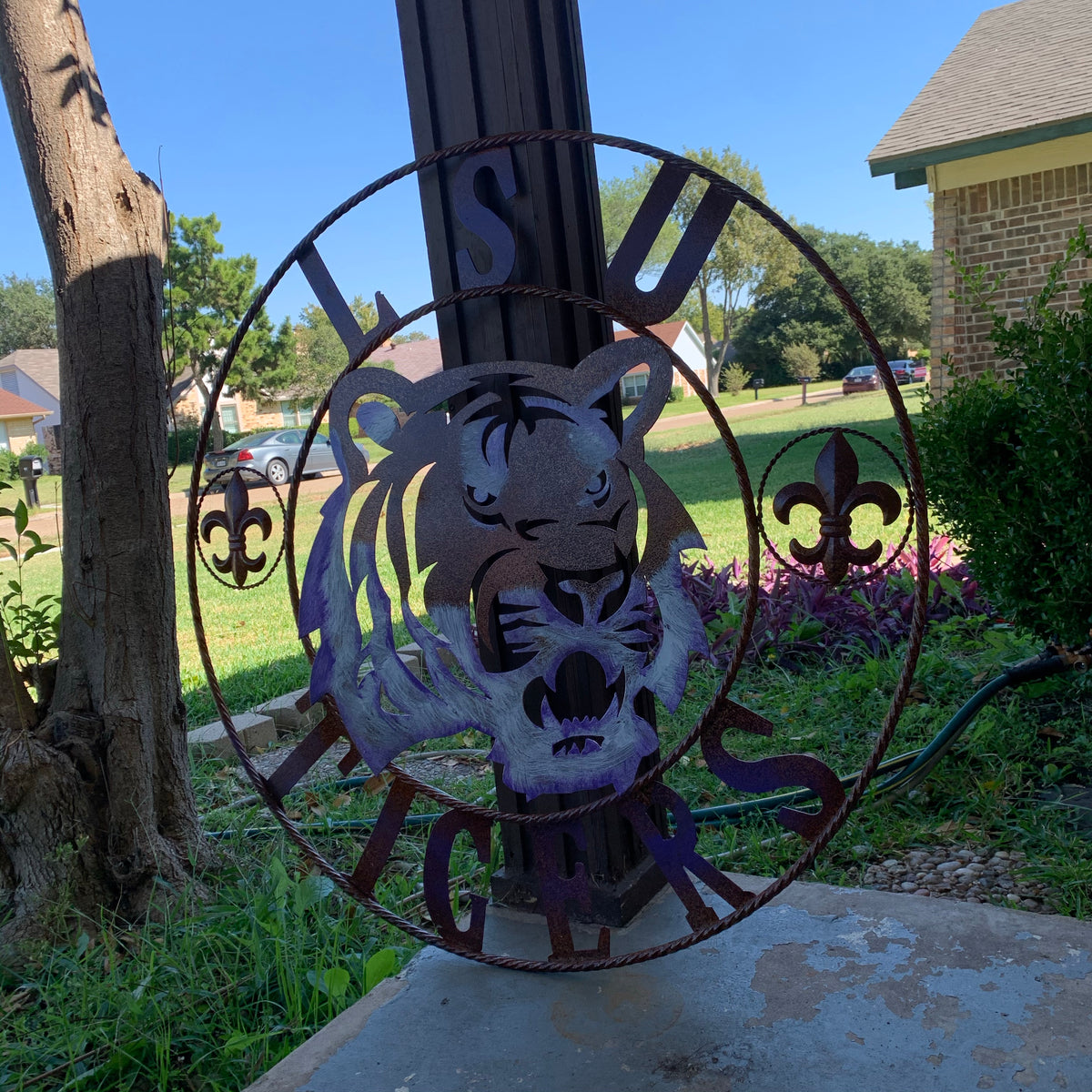 LSU TIGERS PURPLE WHITE CUSTOM METAL VINTAGE CRAFT SIGN TEAM WALL ART WESTERN HOME DECOR HANDMADE