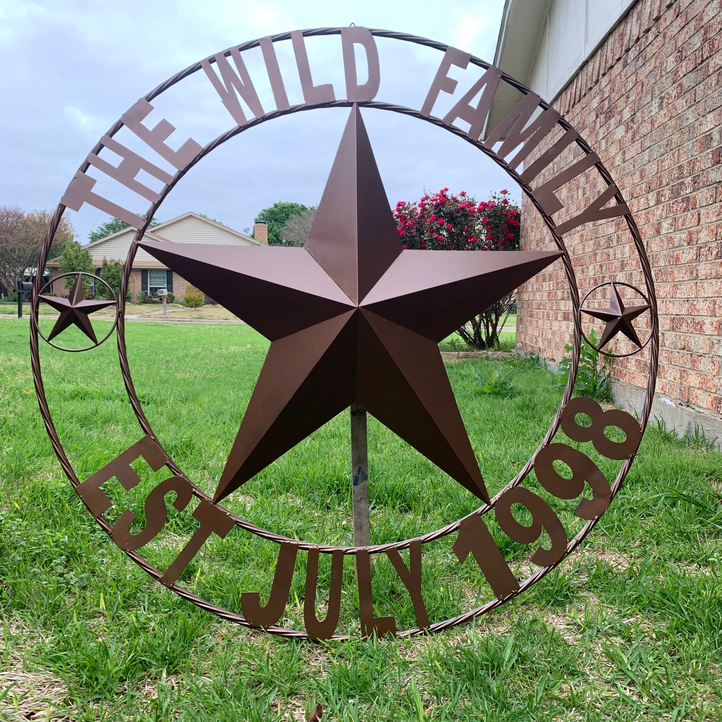 THE WILD FAMILY STYLE CUSTOM FAMILY NAME STAR METAL BARN STAR ROPE RING WESTERN HOME DECOR BRONZE HANDMADE 24",32",34",36",40",42",44",48",50"