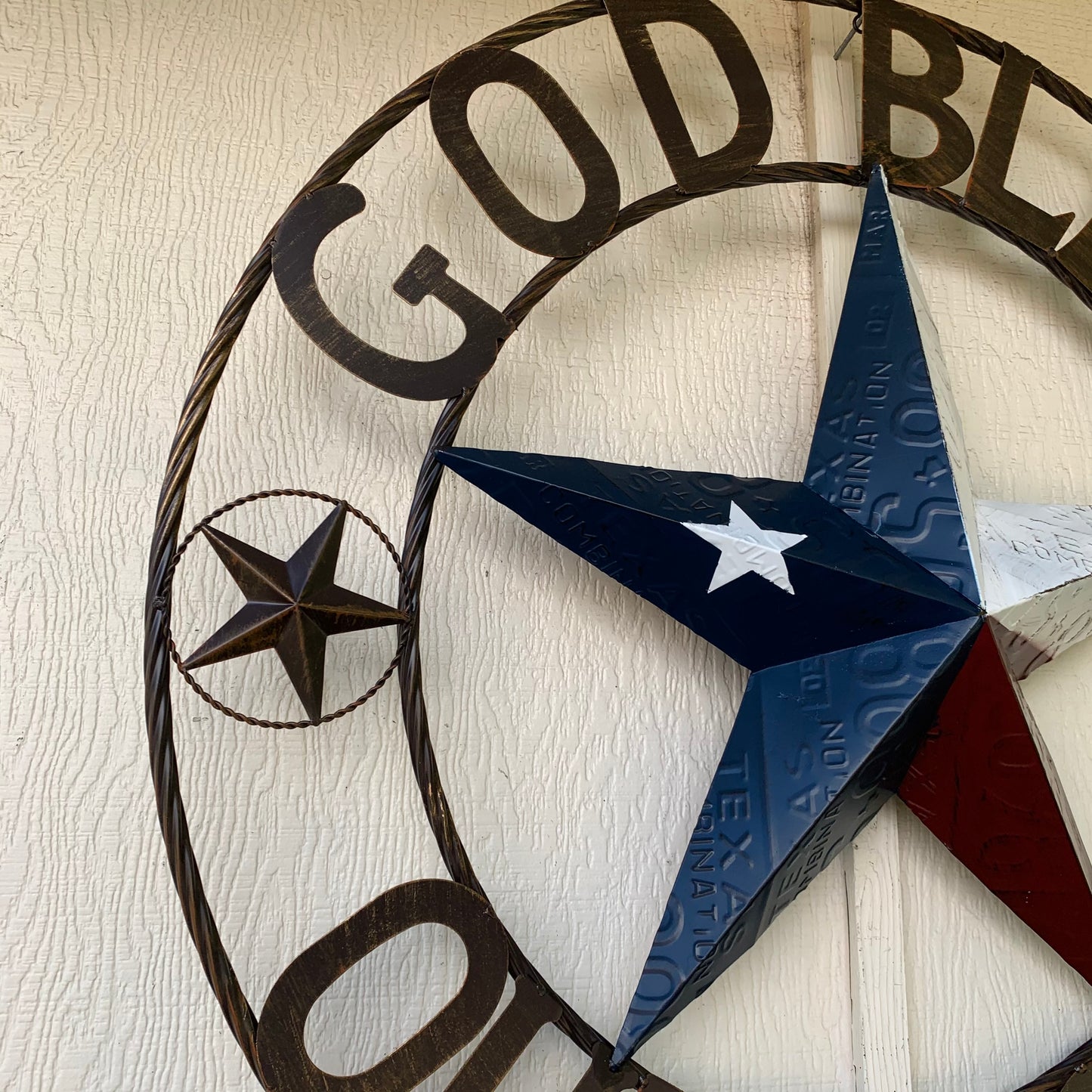 GOD BLESS OUR HOME LICENSE PLATE BARN METAL STAR ROPE RING WALL ART WESTERN HOME DECOR RED WHITE BLUE HANDMADE #EH12927