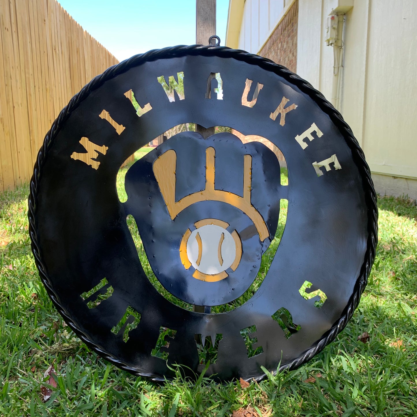 24" MILWAUKEE BREWERS WIDE BAND DISC CUSTOM METAL VINTAGE CRAFT TEAM SPORTS SIGN HANDMADE