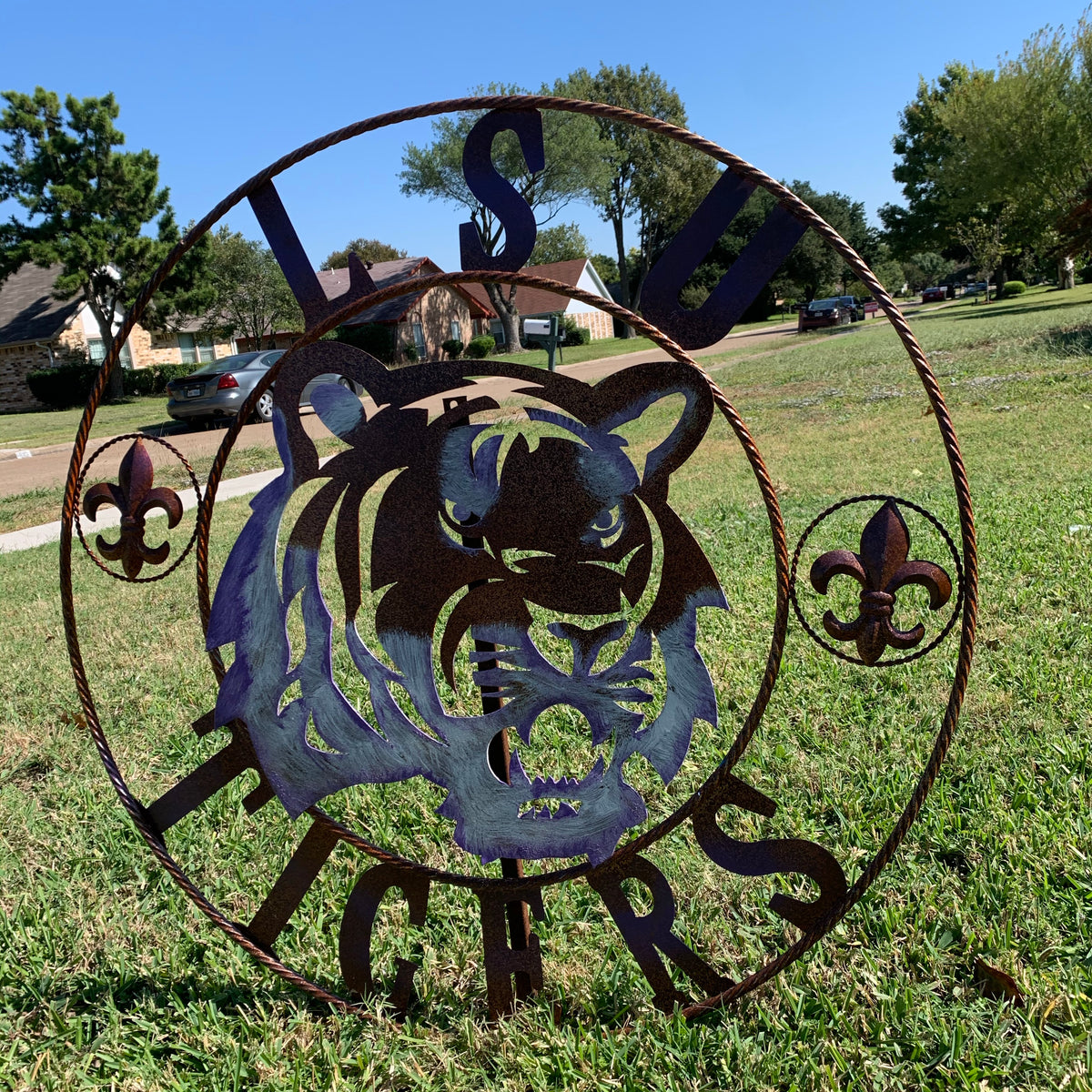 LSU TIGERS PURPLE WHITE CUSTOM METAL VINTAGE CRAFT SIGN TEAM WALL ART WESTERN HOME DECOR HANDMADE