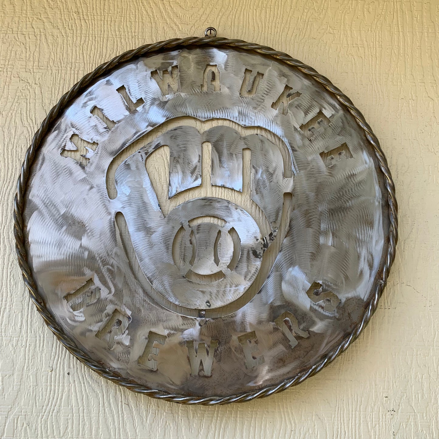 24" MILWAUKEE BREWERS RAW METAL WIDE BAND DISC STYLE CUSTOM METAL VINTAGE CRAFT TEAM SIGN HANDMADE