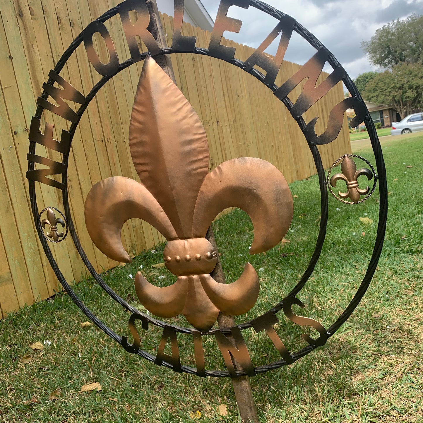 NEW ORLEANS SAINTS METAL SIGN WALL ART WESTERN HOME DECOR GOLD & BLACK HANDMADE #EH10272