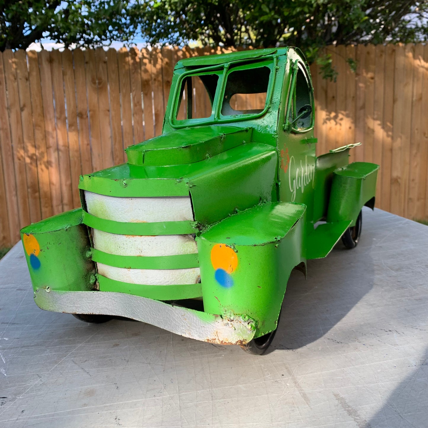 GARDEN GREEN 20" PICKUP TRUCK METAL ART GARDEN FIGURINE OUTDOOR & INDOOR GARDEN WESTERN HOME DECOR HANDMADE NEW SIZE 20"L x 10"W x 12" H #EH12523
