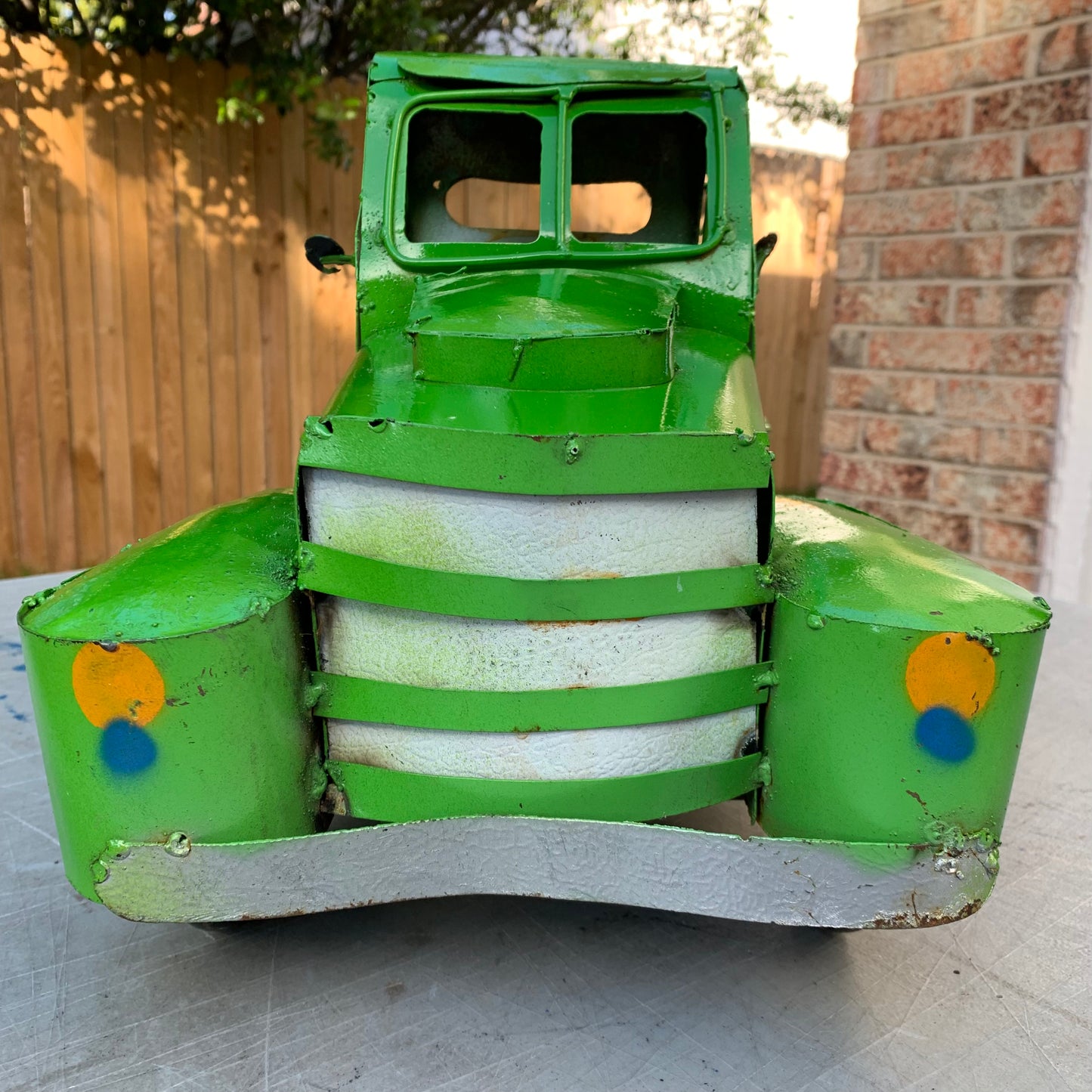 GARDEN GREEN 20" PICKUP TRUCK METAL ART GARDEN FIGURINE OUTDOOR & INDOOR GARDEN WESTERN HOME DECOR HANDMADE NEW SIZE 20"L x 10"W x 12" H #EH12523