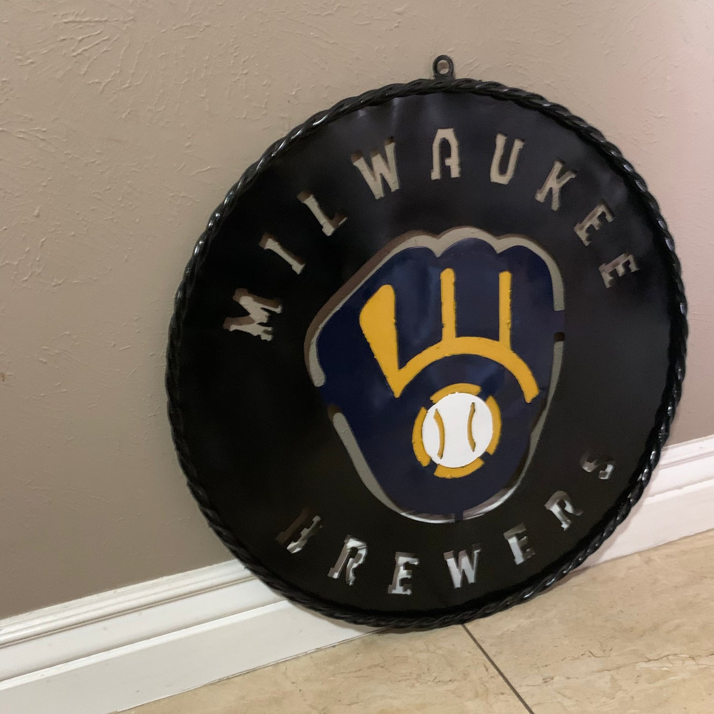 24" MILWAUKEE BREWERS WIDE BAND DISC CUSTOM METAL VINTAGE CRAFT TEAM SPORTS SIGN HANDMADE