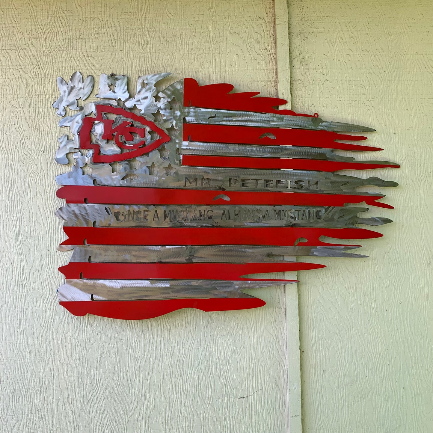 CUSTOM NAME KANSAS CITY CHIEFS METAL TATTERED FLAG CUSTOM VINTAGE CRAFT WALL ART HANDMADE