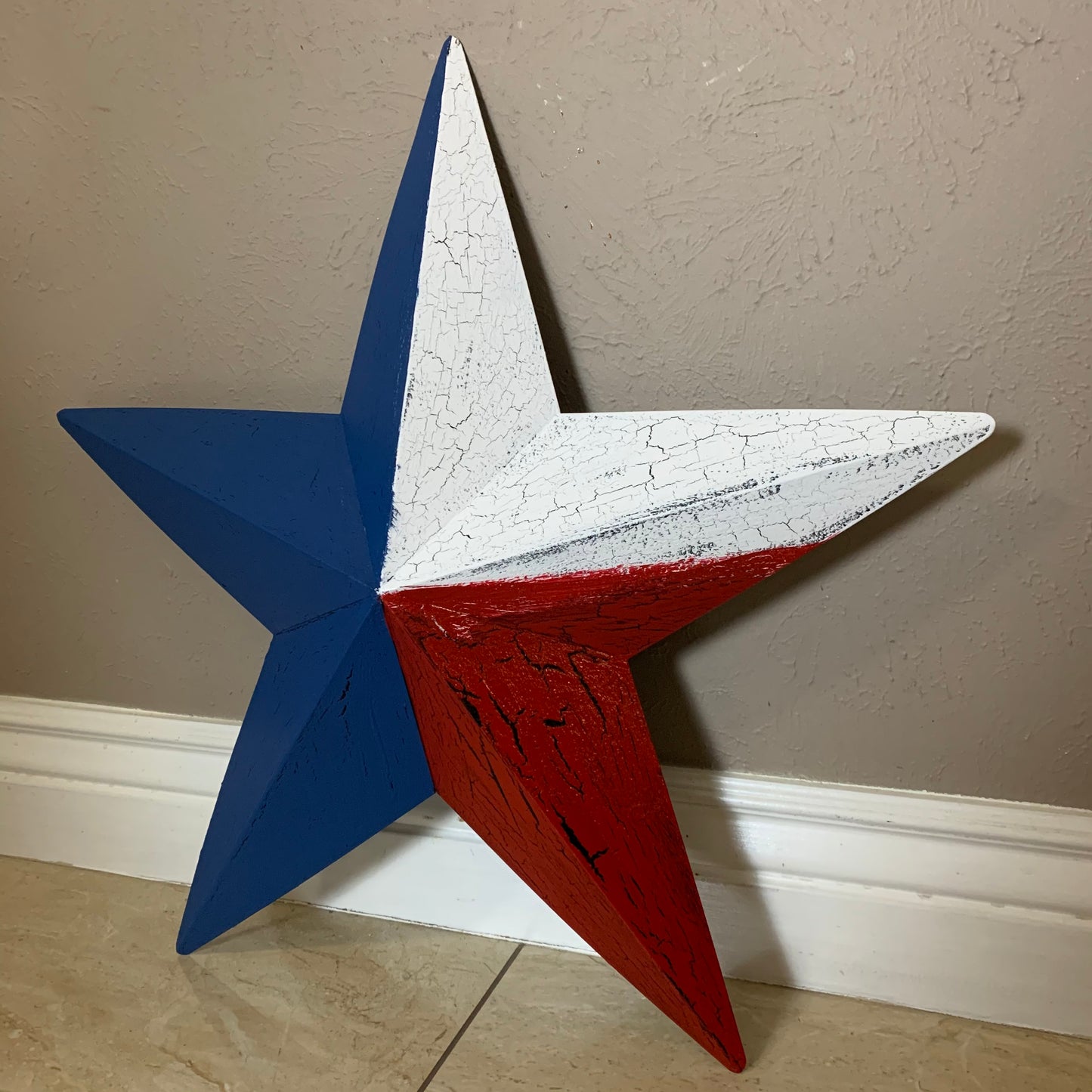 CRACKLE STYLE RED WHITE & BLUE METAL BARN STAR METAL WALL ART WESTERN HOME DECOR RUSTIC NEW