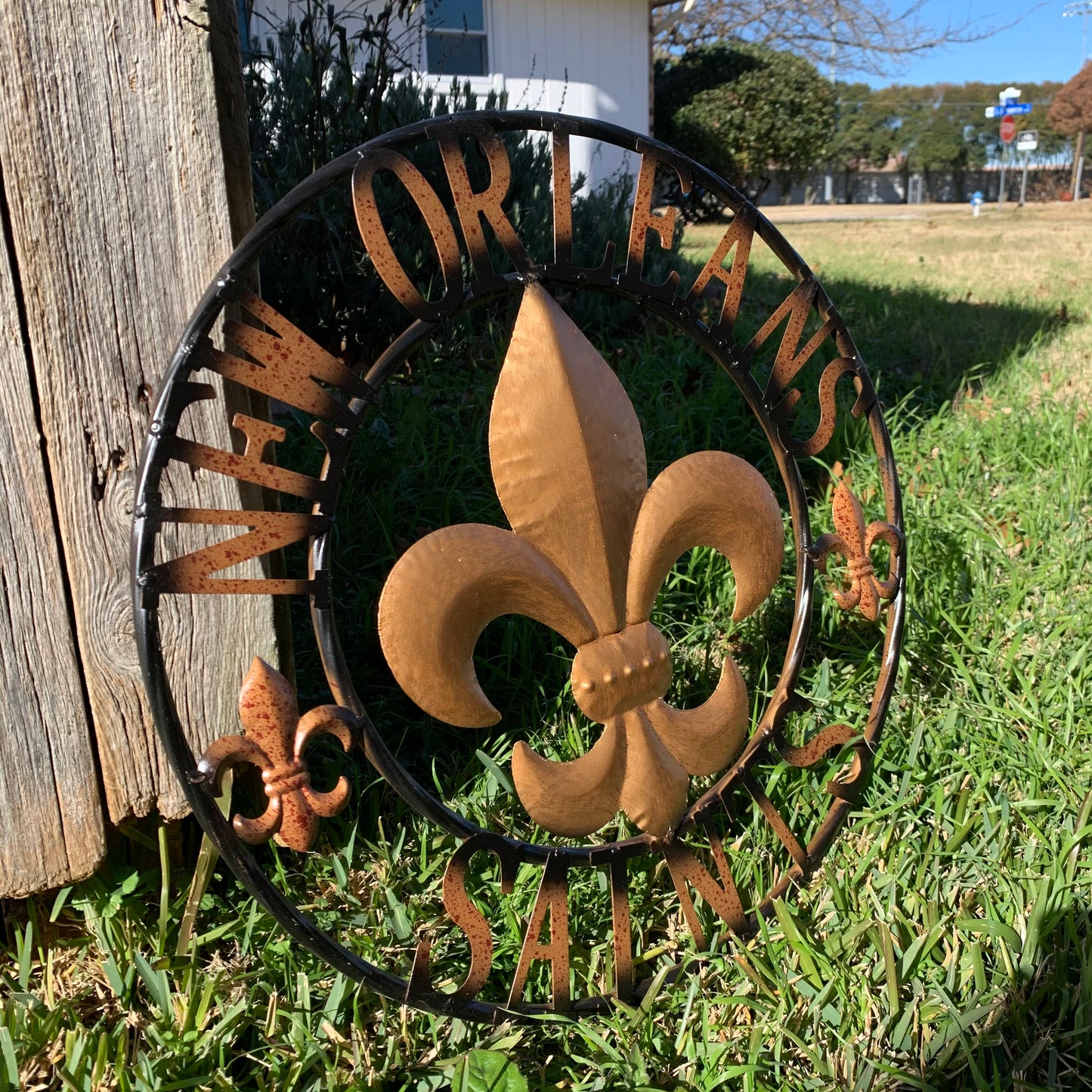NEW ORLEANS SAINTS METAL SIGN WALL ART WESTERN HOME DECOR GOLD & BLACK HANDMADE #EH10272