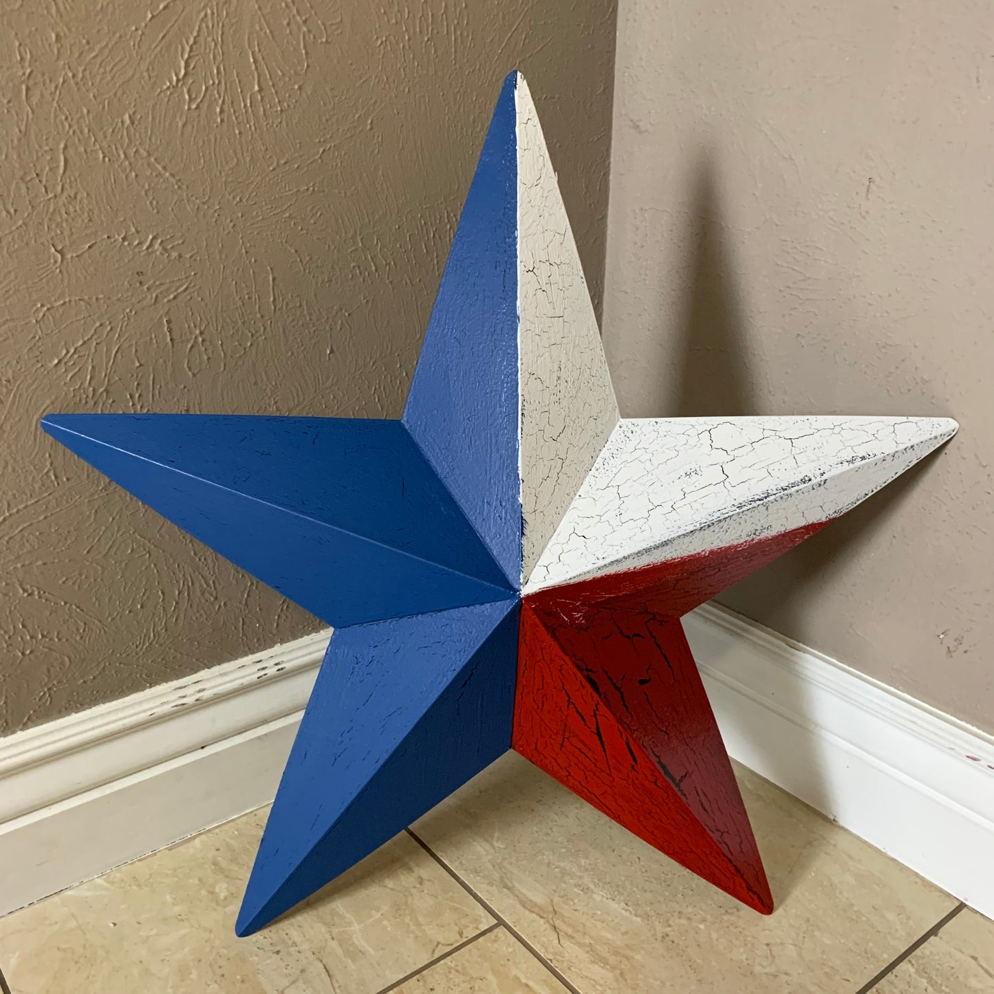 CRACKLE STYLE RED WHITE & BLUE METAL BARN STAR METAL WALL ART WESTERN HOME DECOR RUSTIC NEW
