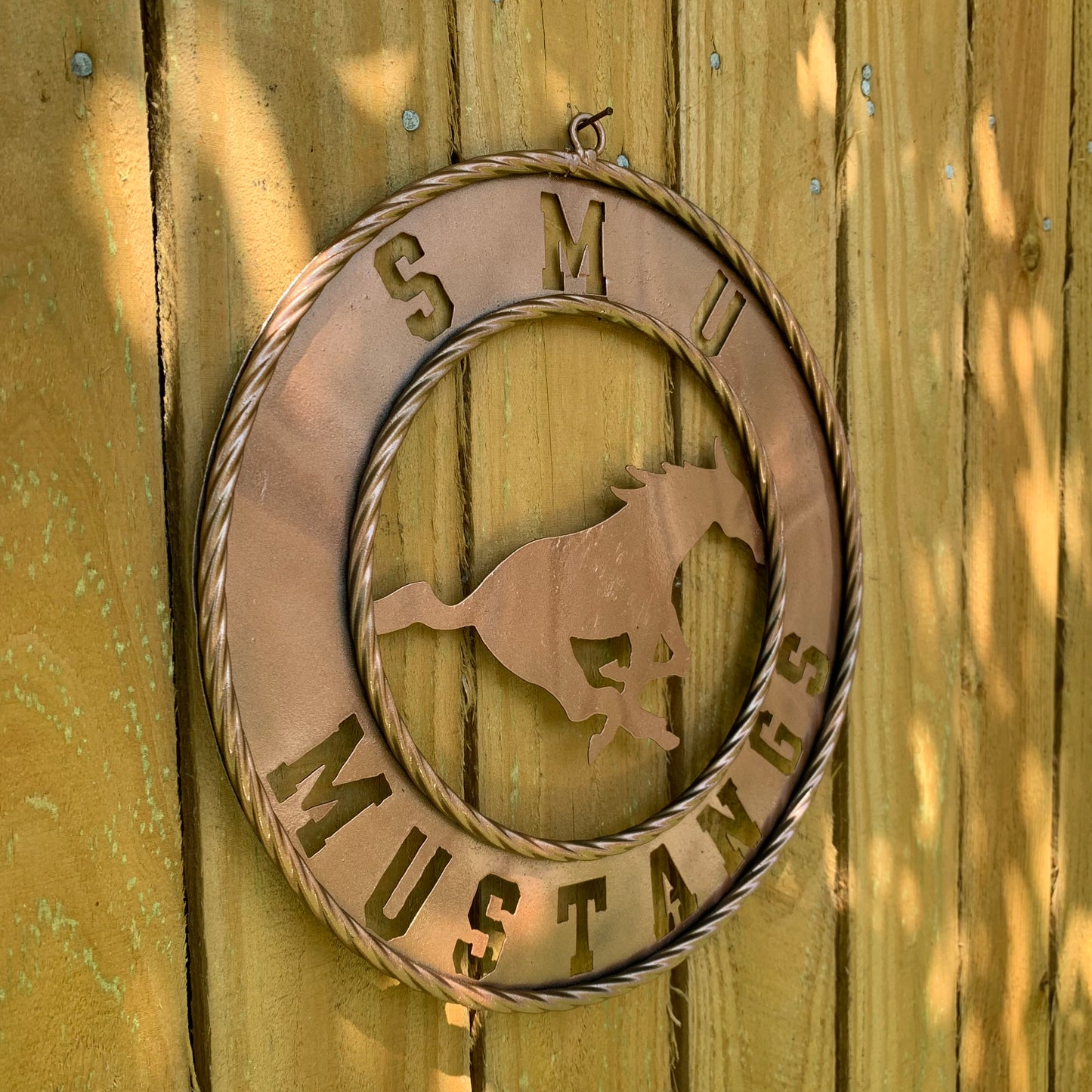 SMU MUSTANGS HAMMERED COPPER METAL CUSTOM VINTAGE CRAFT WALL ART TEAM SIGN HANDMADE