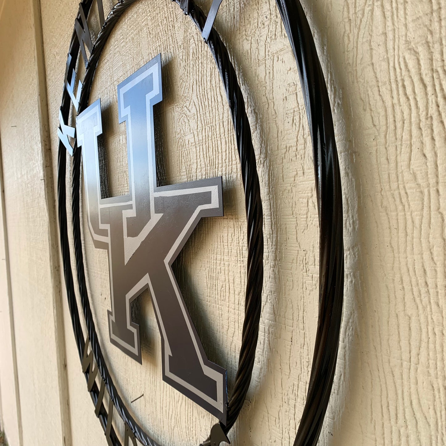 KENTUCKY WILDCATS CUSTOM METAL VINTAGE CRAFT SIGN WESTERN HOME DECOR HANDMADE