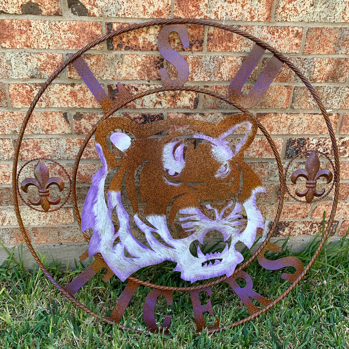 LSU TIGERS PURPLE WHITE CUSTOM METAL VINTAGE CRAFT SIGN TEAM WALL ART WESTERN HOME DECOR HANDMADE