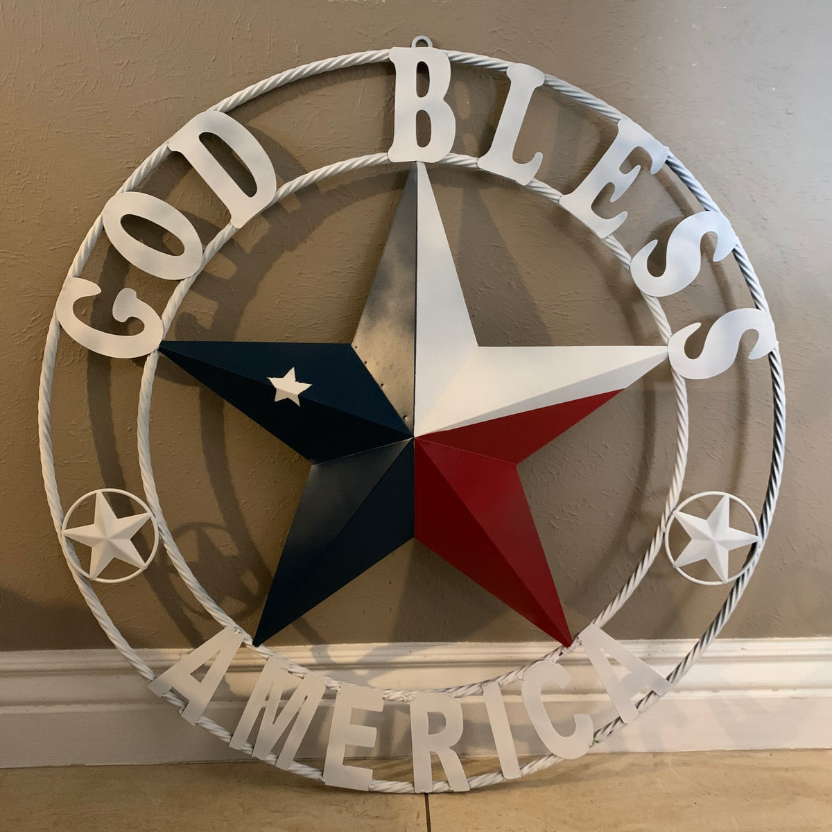 GOD BLESS AMERICA WHITE RING & RED WHITE BLUE BARN METAL STAR TWISTED RING HANDMADE NEW