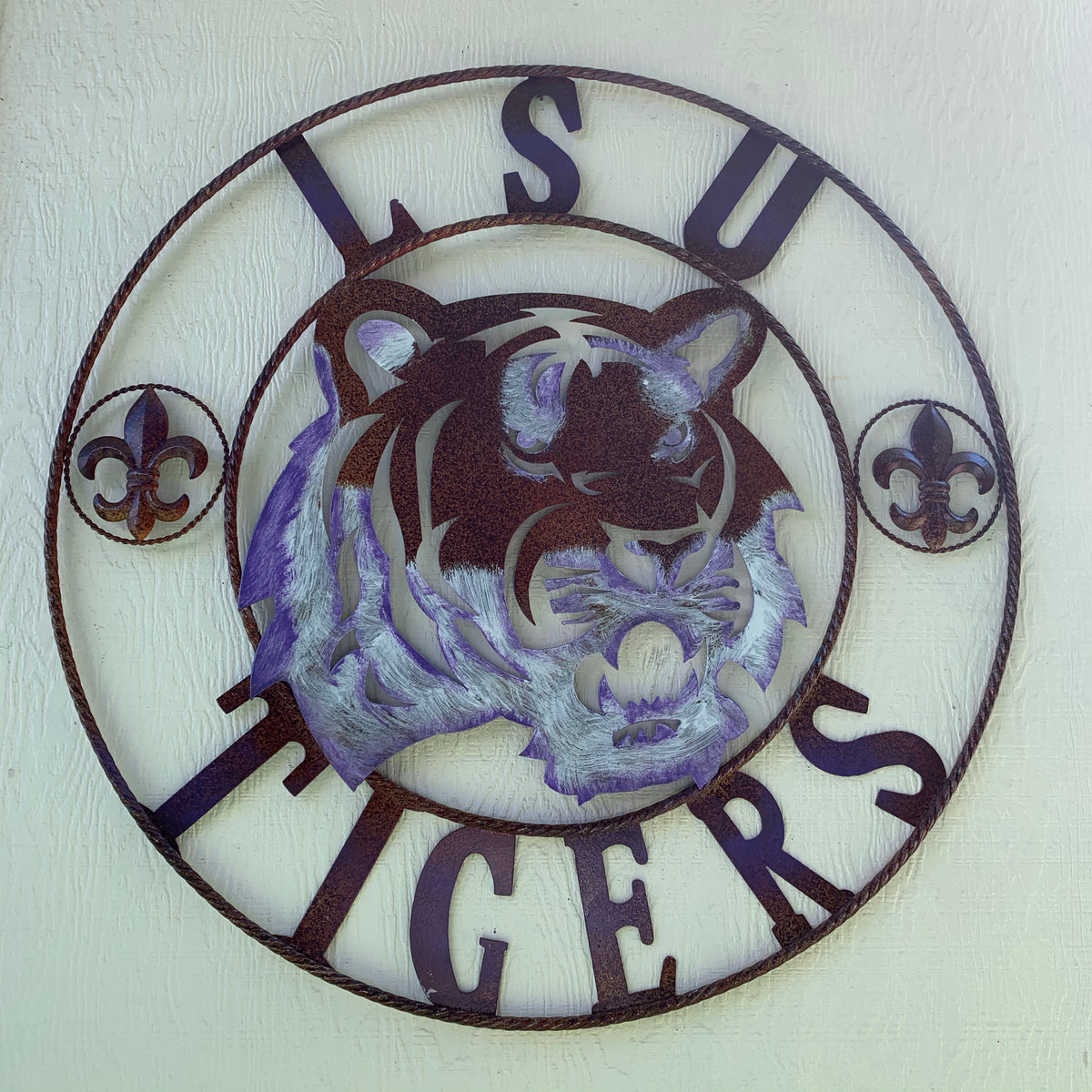 LSU TIGERS PURPLE WHITE CUSTOM METAL VINTAGE CRAFT SIGN TEAM WALL ART WESTERN HOME DECOR HANDMADE