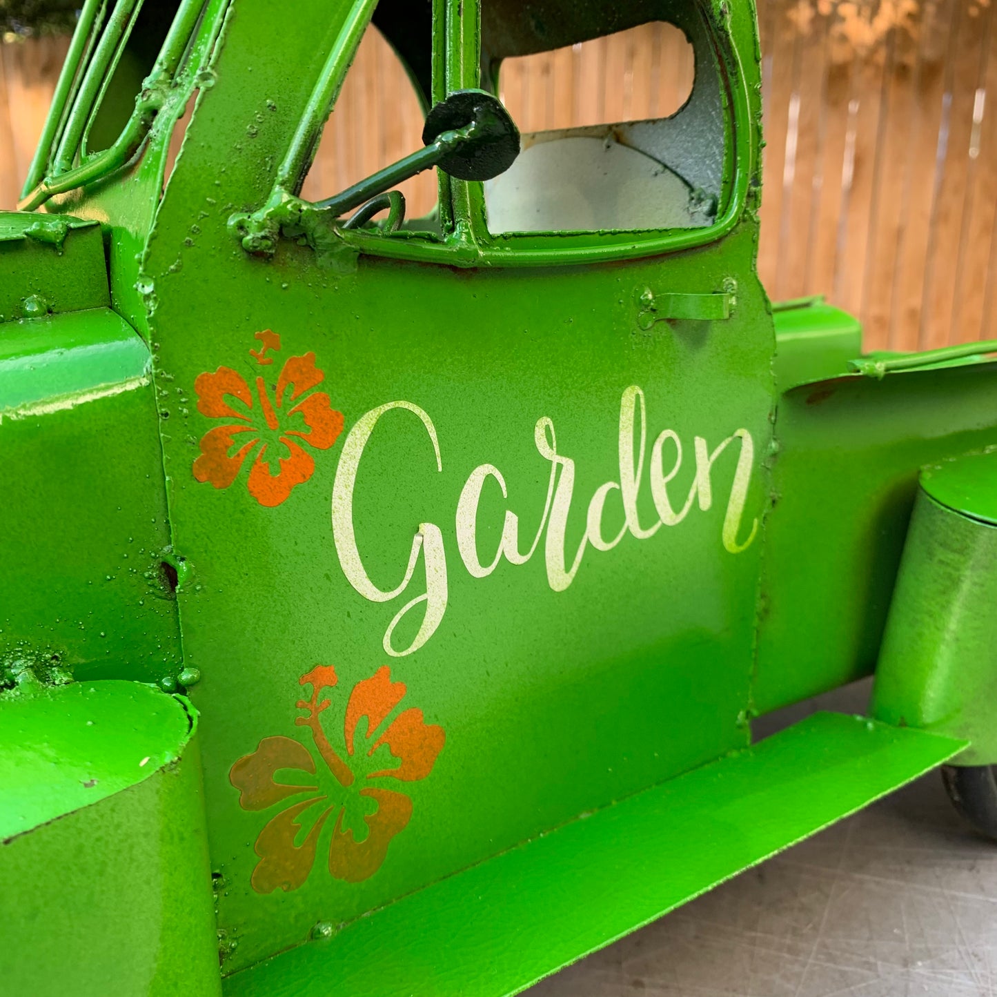 GARDEN GREEN 20" PICKUP TRUCK METAL ART GARDEN FIGURINE OUTDOOR & INDOOR GARDEN WESTERN HOME DECOR HANDMADE NEW SIZE 20"L x 10"W x 12" H #EH12523