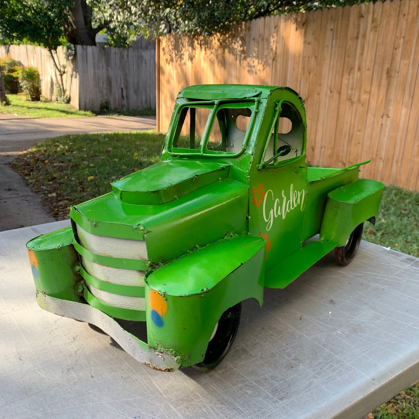GARDEN GREEN 20" PICKUP TRUCK METAL ART GARDEN FIGURINE OUTDOOR & INDOOR GARDEN WESTERN HOME DECOR HANDMADE NEW SIZE 20"L x 10"W x 12" H #EH12523