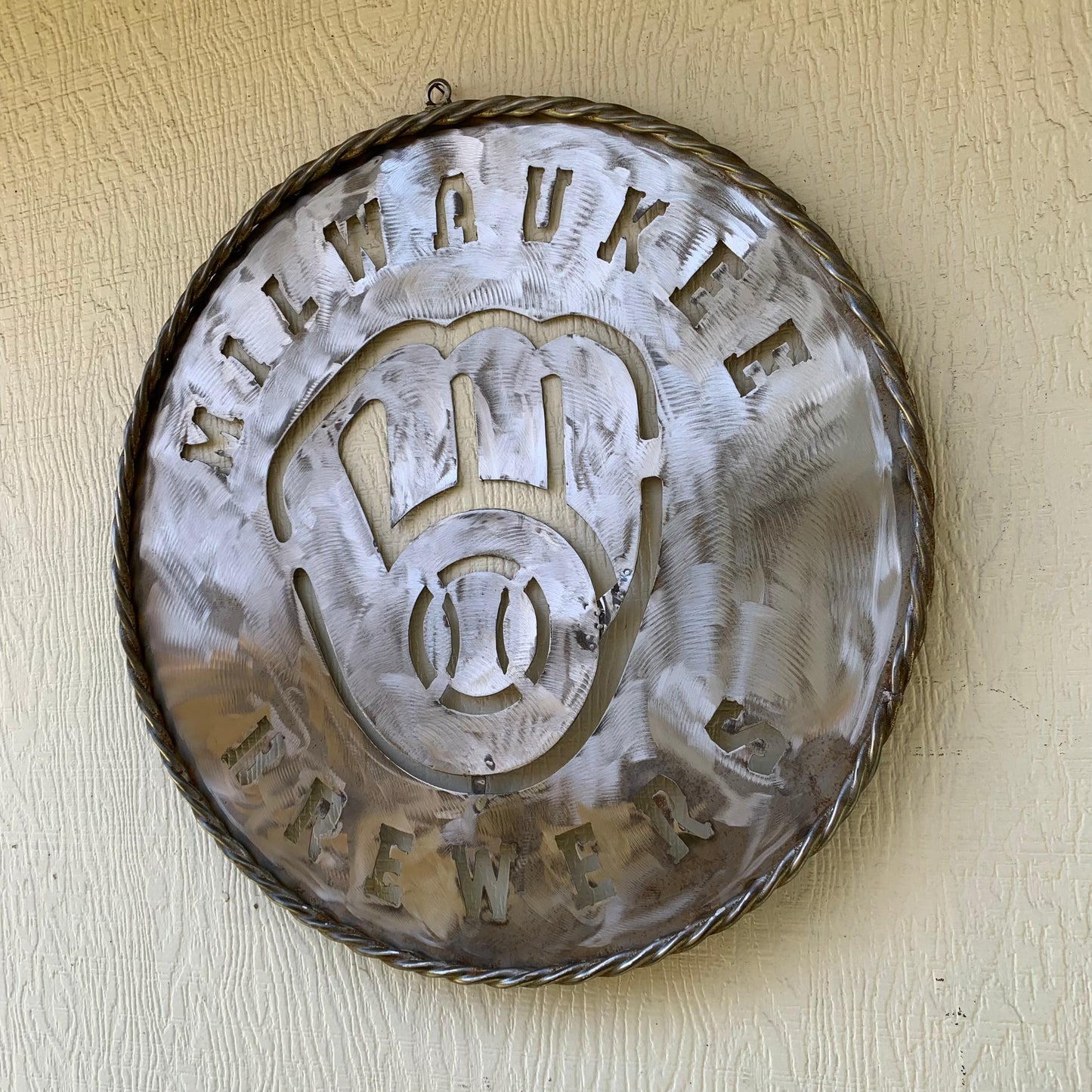 24" MILWAUKEE BREWERS RAW METAL WIDE BAND DISC STYLE CUSTOM METAL VINTAGE CRAFT TEAM SIGN HANDMADE