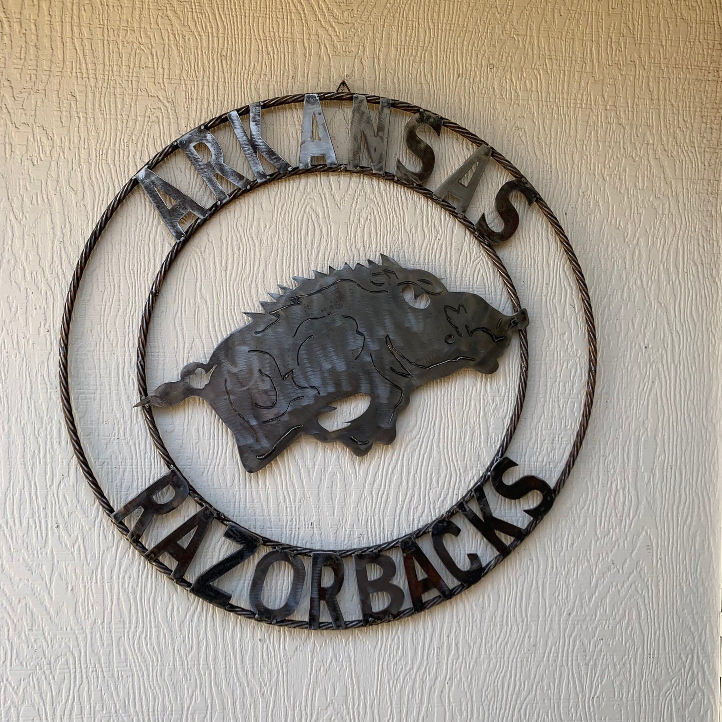 ARKANSAS RAZORBACKS CUSTOM RAW METAL VINTAGE CRAFT TEAM SIGN OFFICIAL LICENSED PRODUCT
