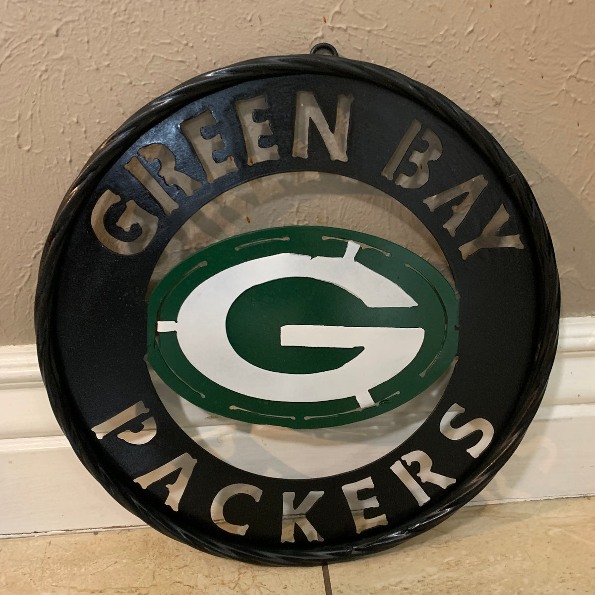 GREEN BAY WIDE BAND DISC METAL CUSTOM VINTAGE CRAFT TEAM SPORTS SIGN HANDMADE