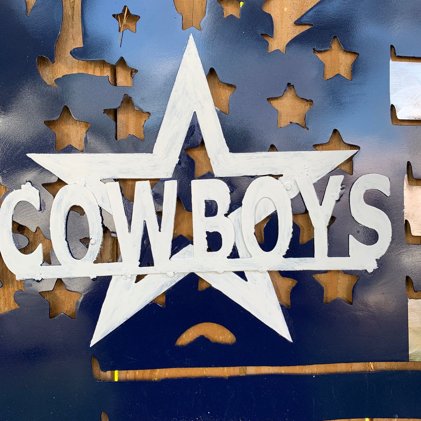 DALLAS COWBOYS METAL TATTERED FLAG NAVY BLUE, WHITE & SILVER CUSTOM VINTAGE CRAFT TEAM SIGN HANDMADE USA #EH11991