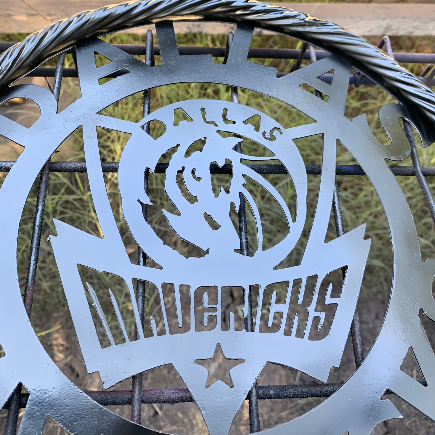 DALLAS MAVERICKS BLACK CUSTOM METAL VINTAGE CRAFT TEAM SPORTS SIGN HANDMADE 12",18",24",36"