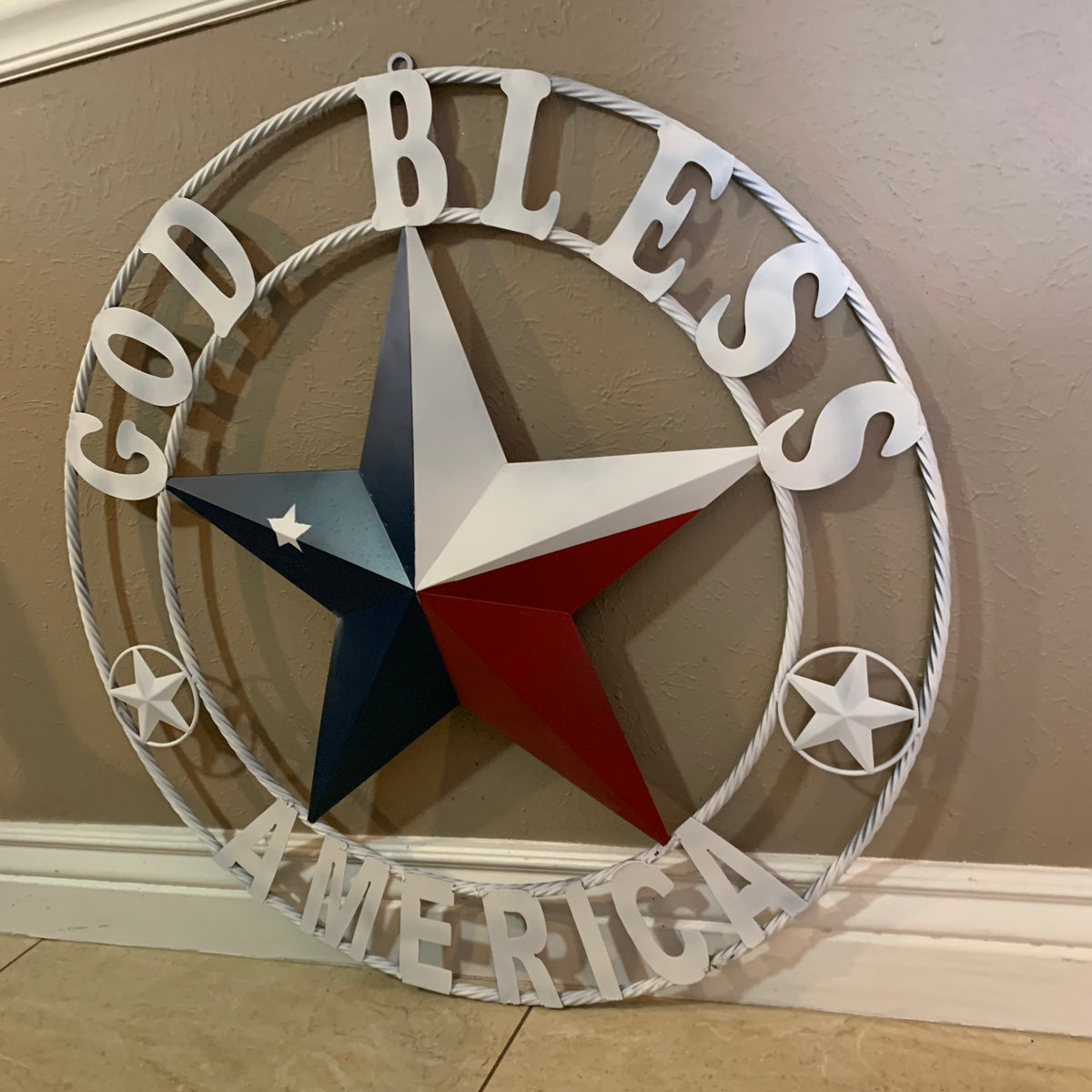 GOD BLESS AMERICA WHITE RING & RED WHITE BLUE BARN METAL STAR TWISTED RING HANDMADE NEW