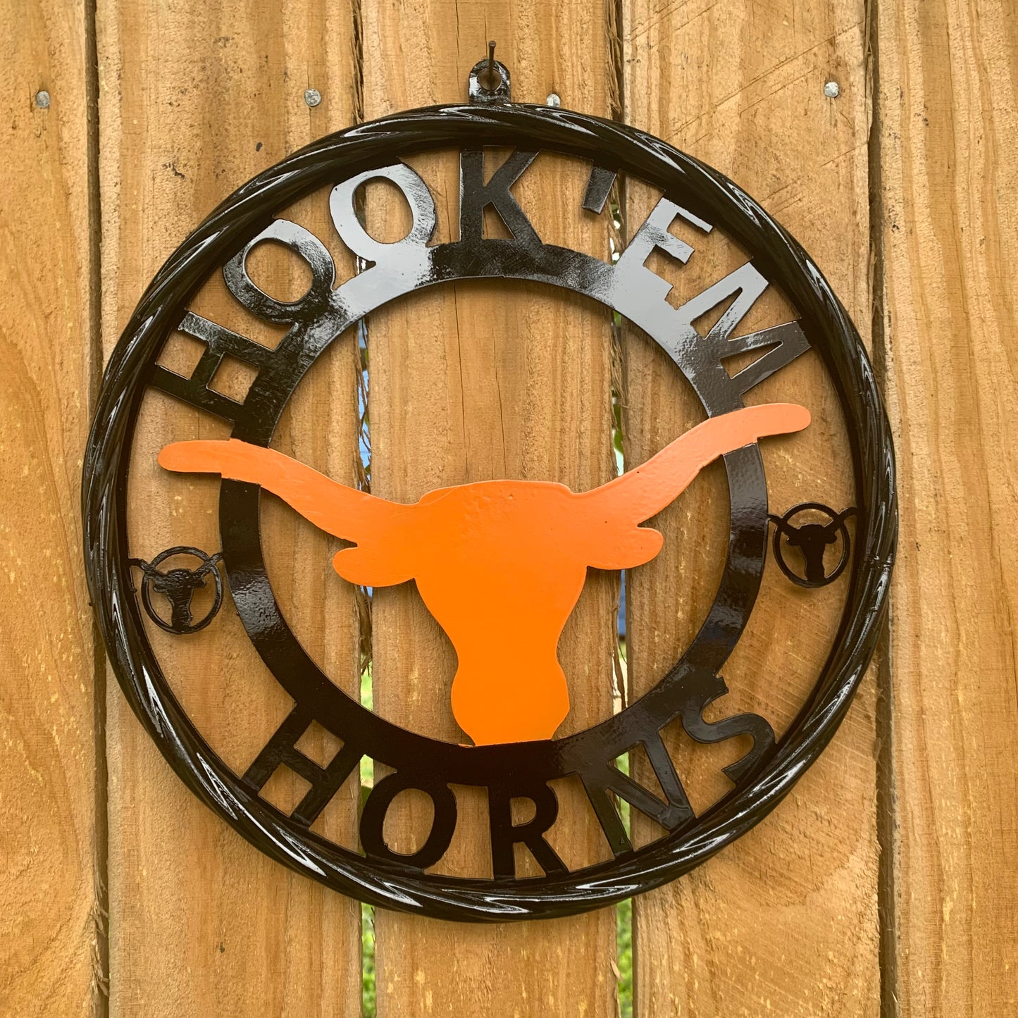 HOOKEM HORNS TEXAS LONGHORNS HOOK EM METAL CUSTOM VINTAGE CRAFT WALL ART TEAM SIGN HANDMADE